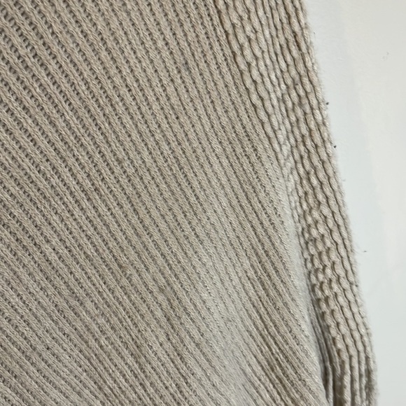 One Size Sweater Poncho‎ - Picture 3 of 6